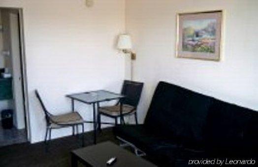 Hotel 465 By Regency Indianapolis Room photo